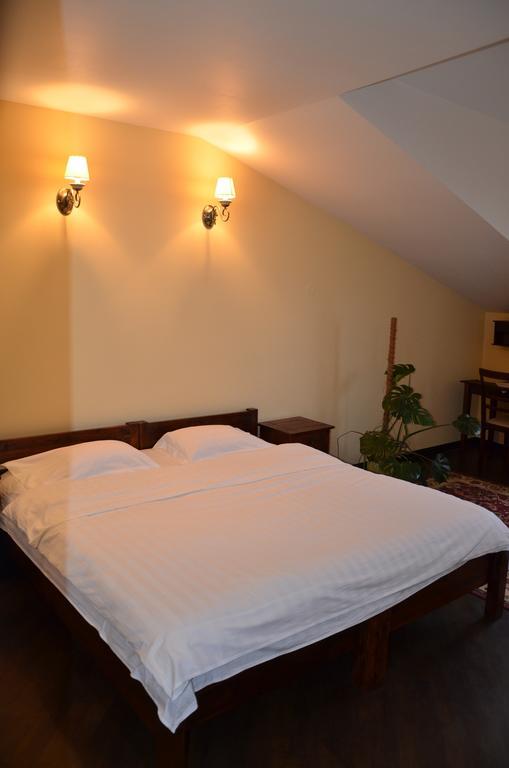 לבוב Hotel Mp חדר תמונה