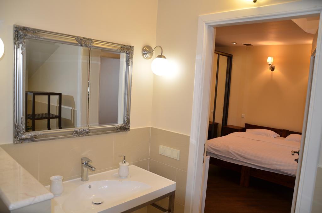לבוב Hotel Mp חדר תמונה