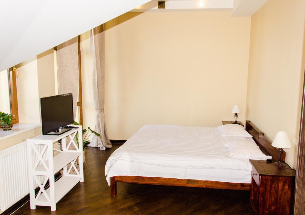לבוב Hotel Mp חדר תמונה